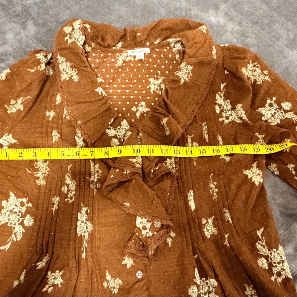 Anthropologie style Womens Brown Floral Ruffle Blouse S Cotton Swiss Dot Pintuck - Picture 11 of 14